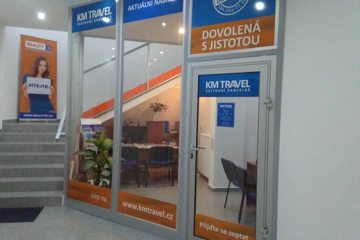 Cestovní kancelář KM TRAVEL